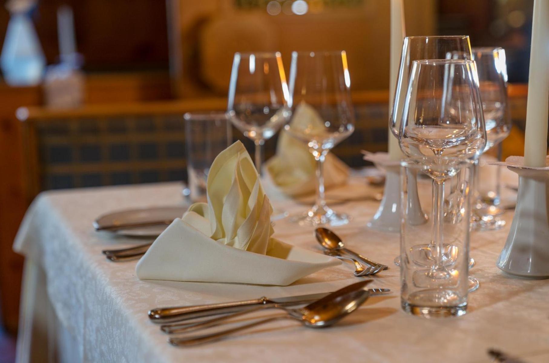 Hotel Restaurant Lebzelter Альтенмаркт  Экстерьер фото